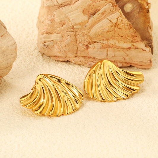 Ondine Shell Gold Earrings