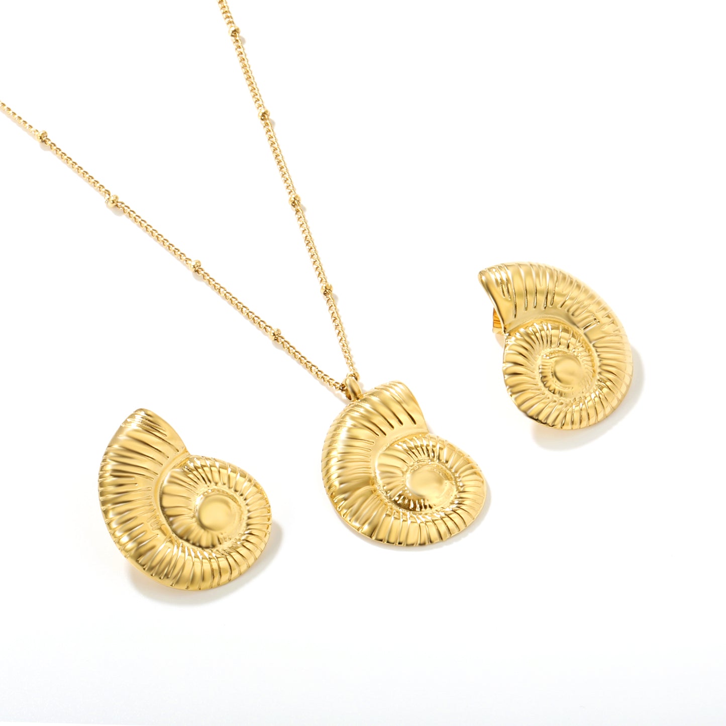 Timeless Shell Gold Jewellery Set